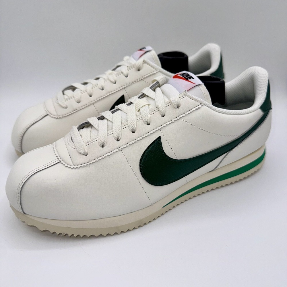 Nike Cortez Sneakers Men's Size 10.5 Women's Size 12 Gorge Green Leather White - Picture 1 of 14